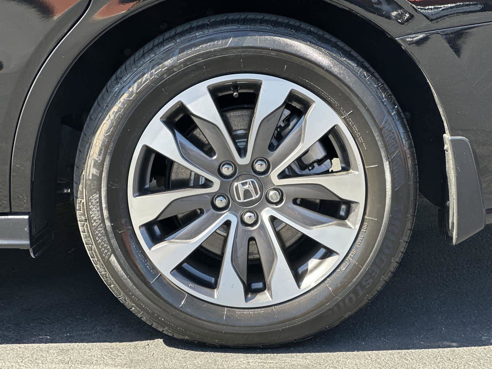 Used 2023 Honda Odyssey EX-L image 8