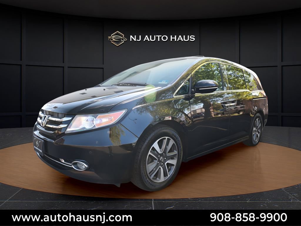 Used 2016 Honda Odyssey Touring image 4