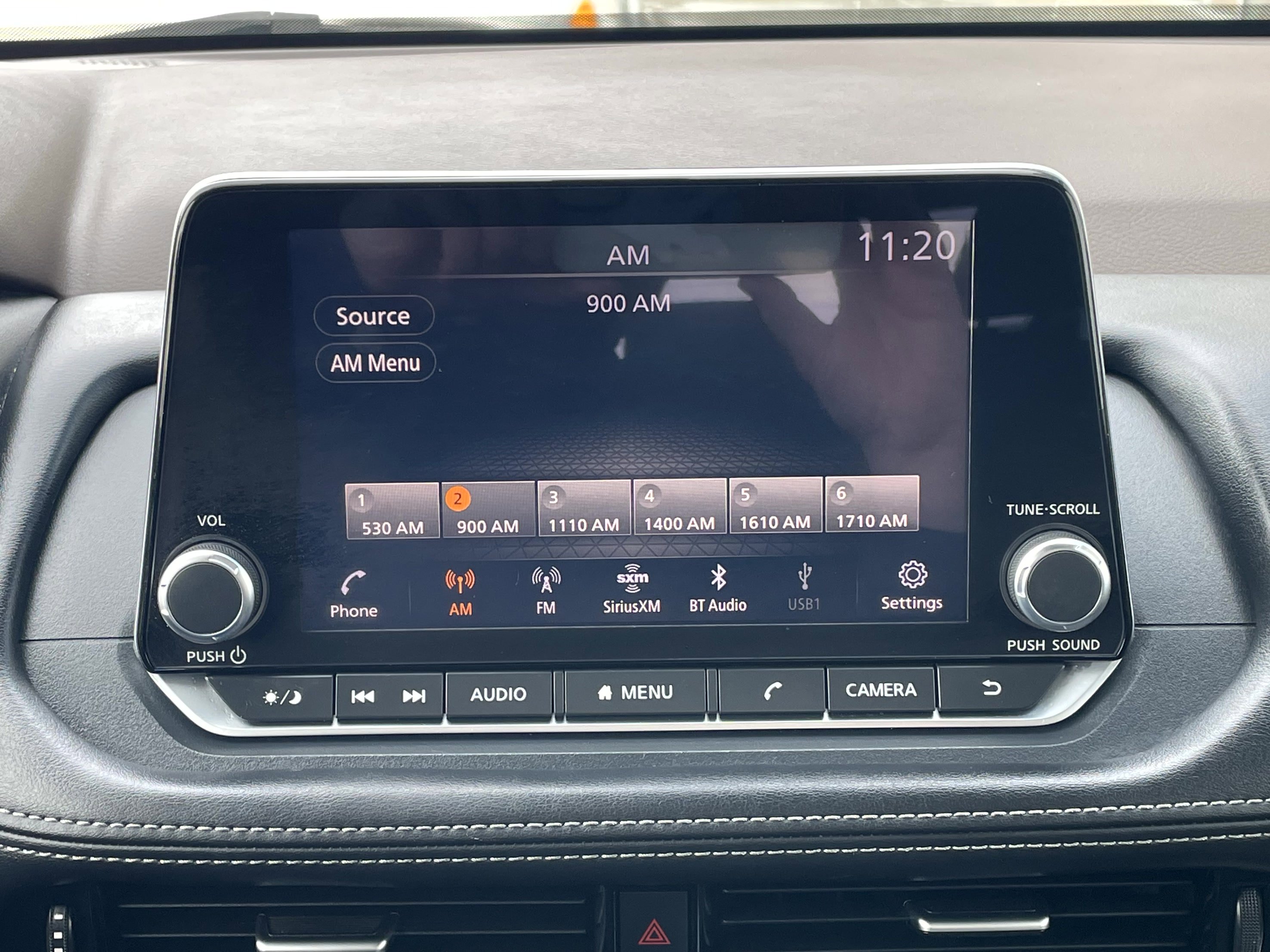 Used 2022 Nissan Rogue SV image 14