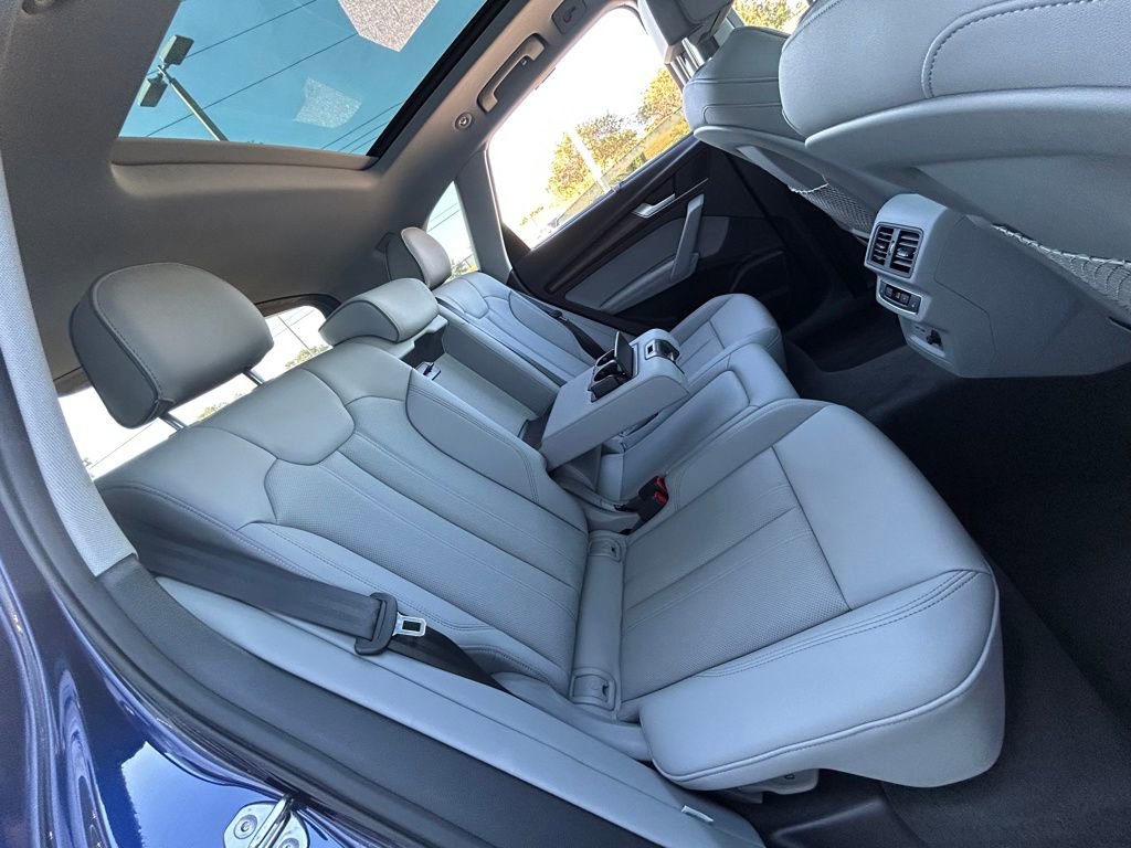 New 2025 Audi Q5 Prestige image 55