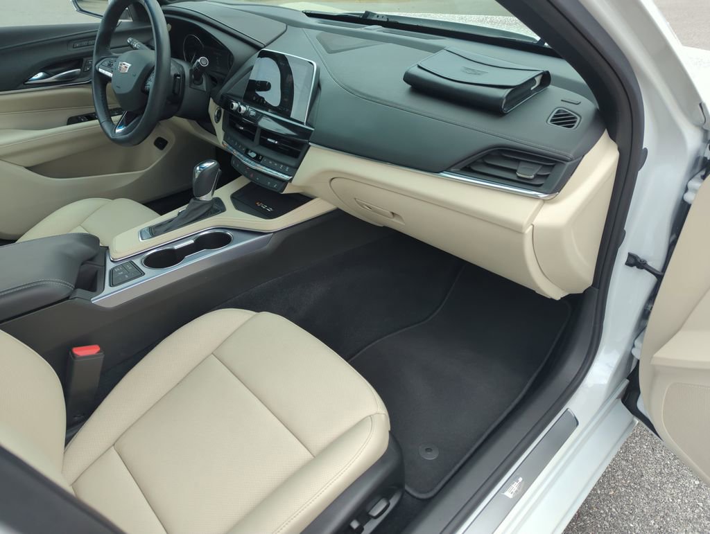 Used 2024 Cadillac CT4 Premium Luxury w/ Climate Package RWD image 36
