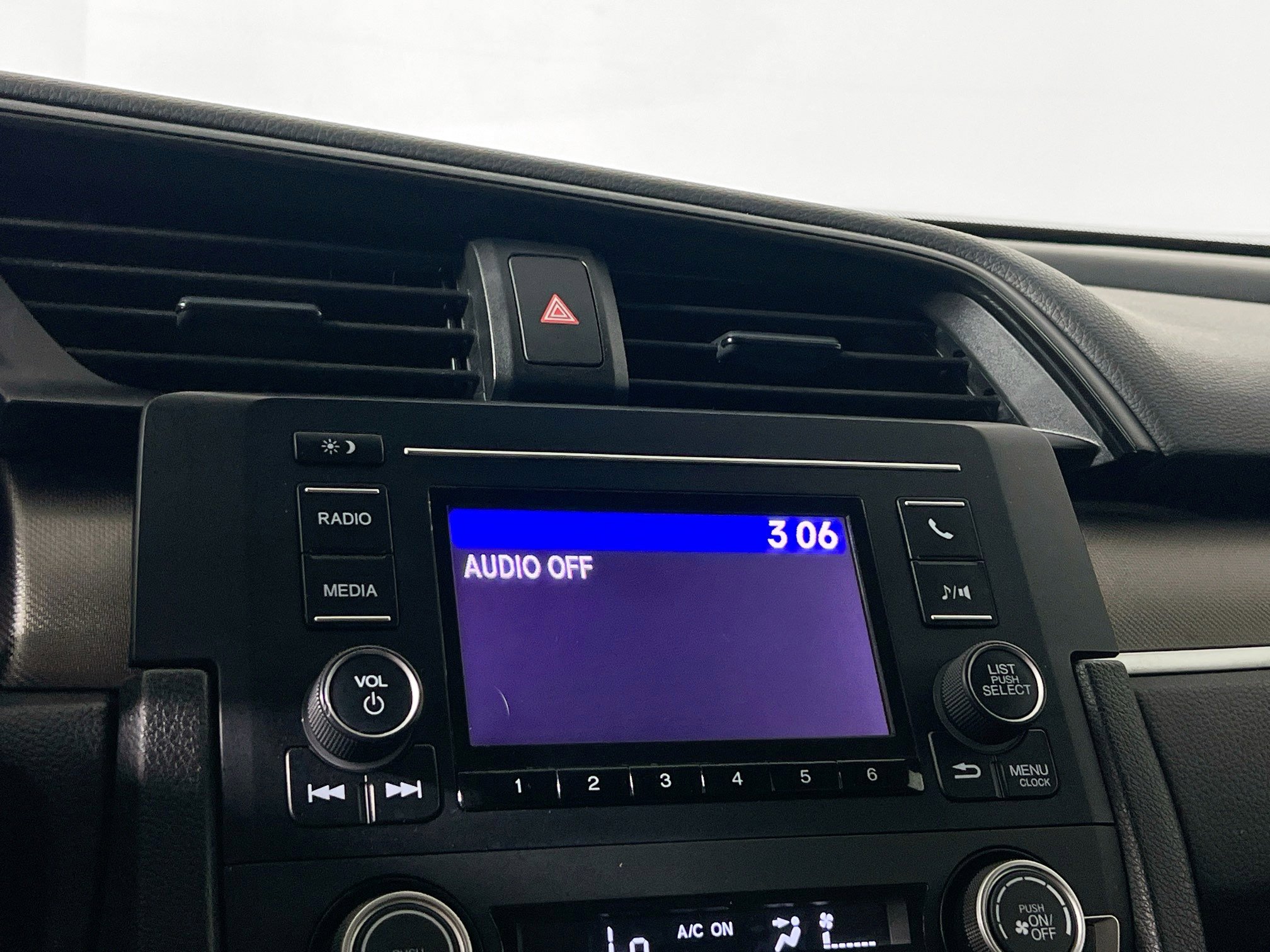 Used 2021 Honda Civic LX image 27