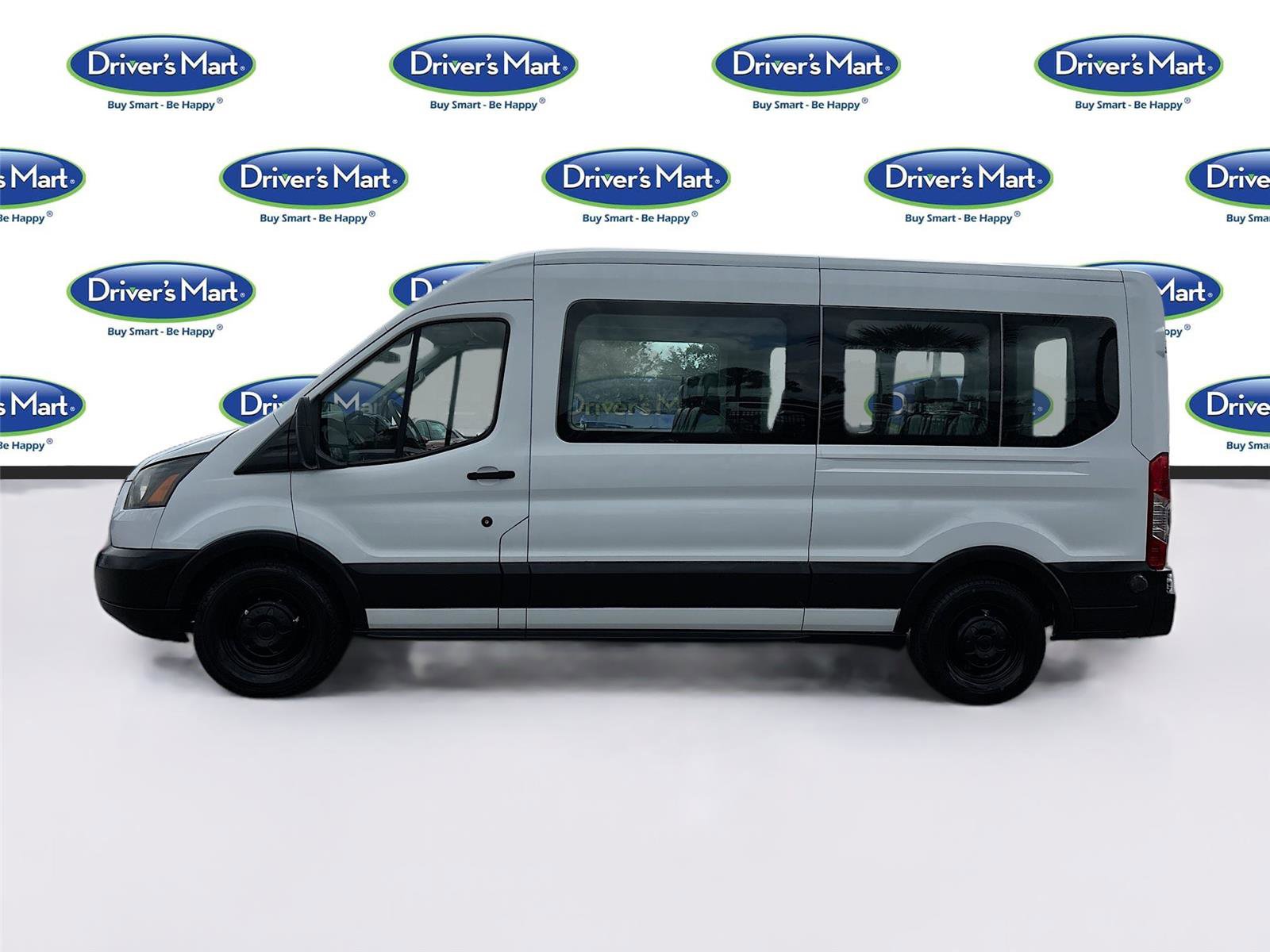 Used 2019 Ford Transit 350 XL image 4