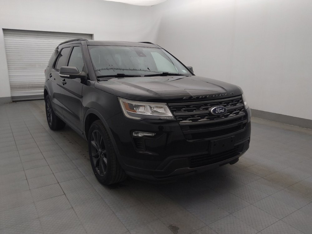 Used 2018 Ford Explorer XLT w/ Equipment Group 202A image 13