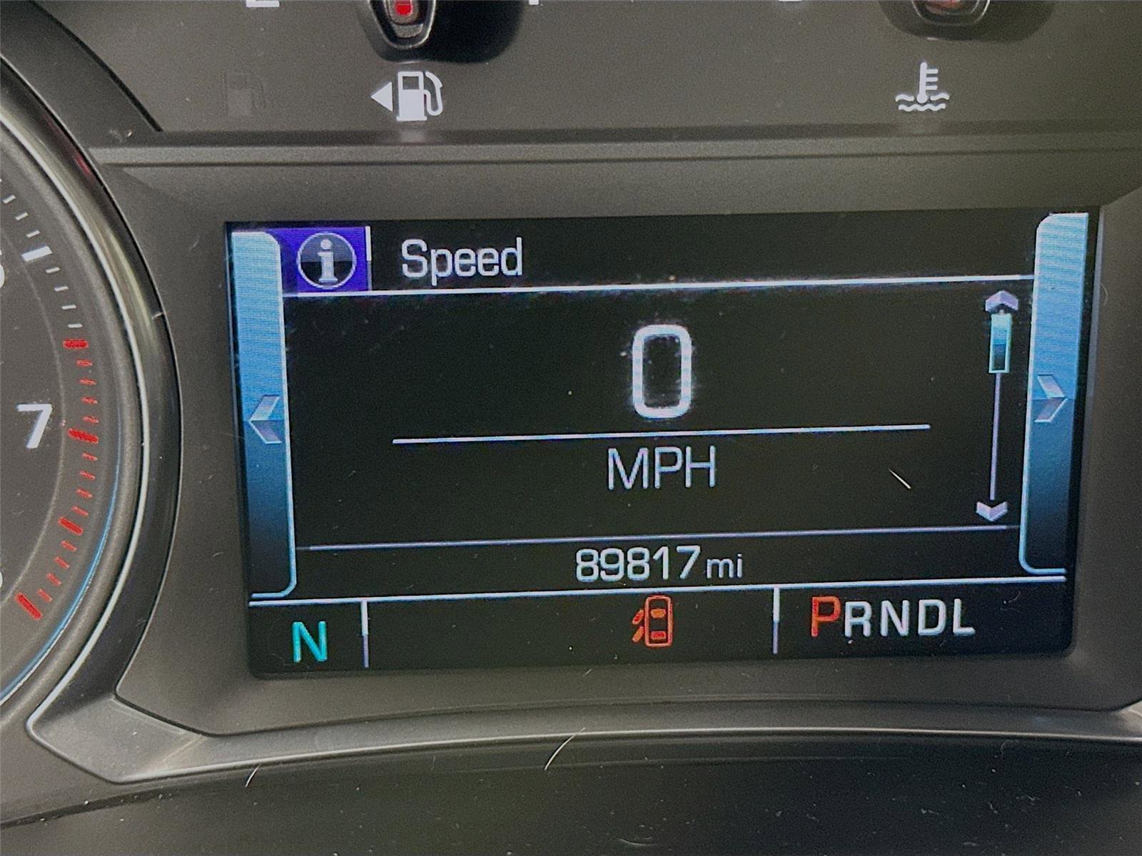 Used 2018 Chevrolet Traverse LT image 13