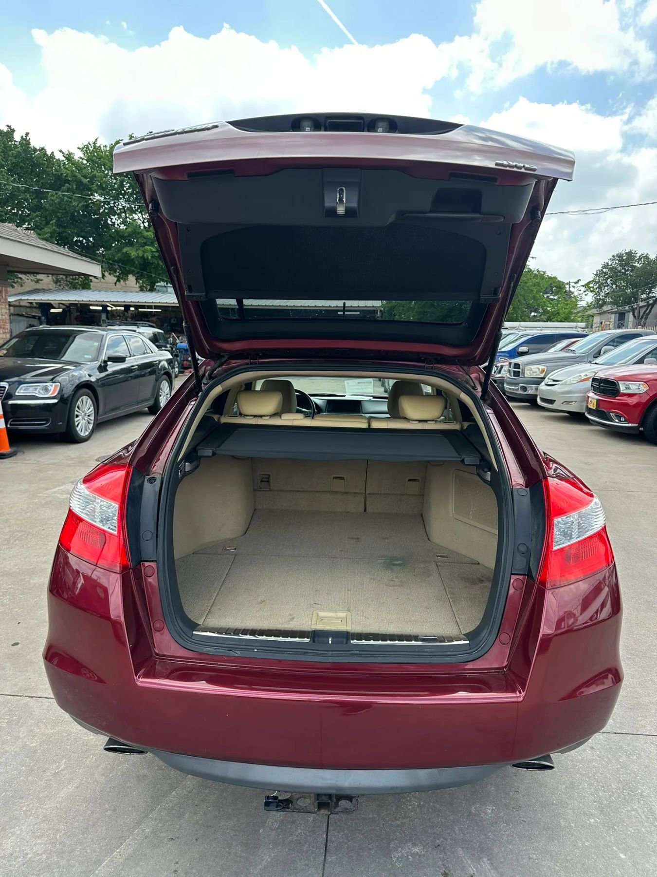 Used 2010 Honda Crosstour EX-L image 19