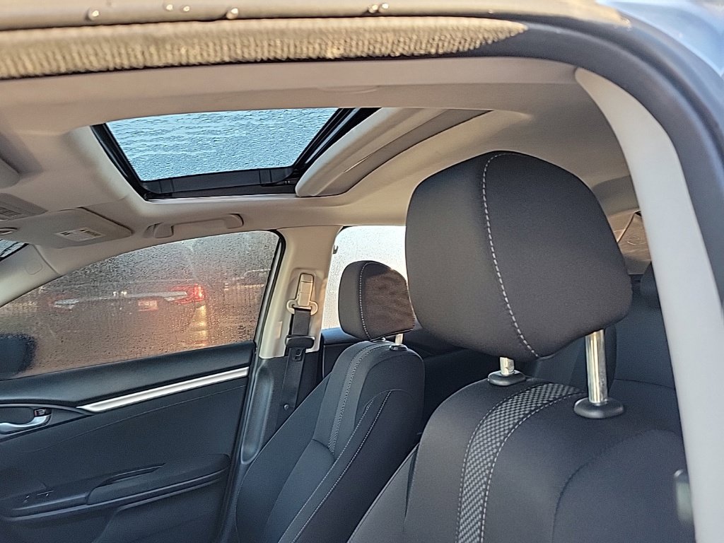 Used 2021 Honda Civic EX image 7