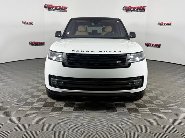 Used 2023 Land Rover Range Rover SE image 4