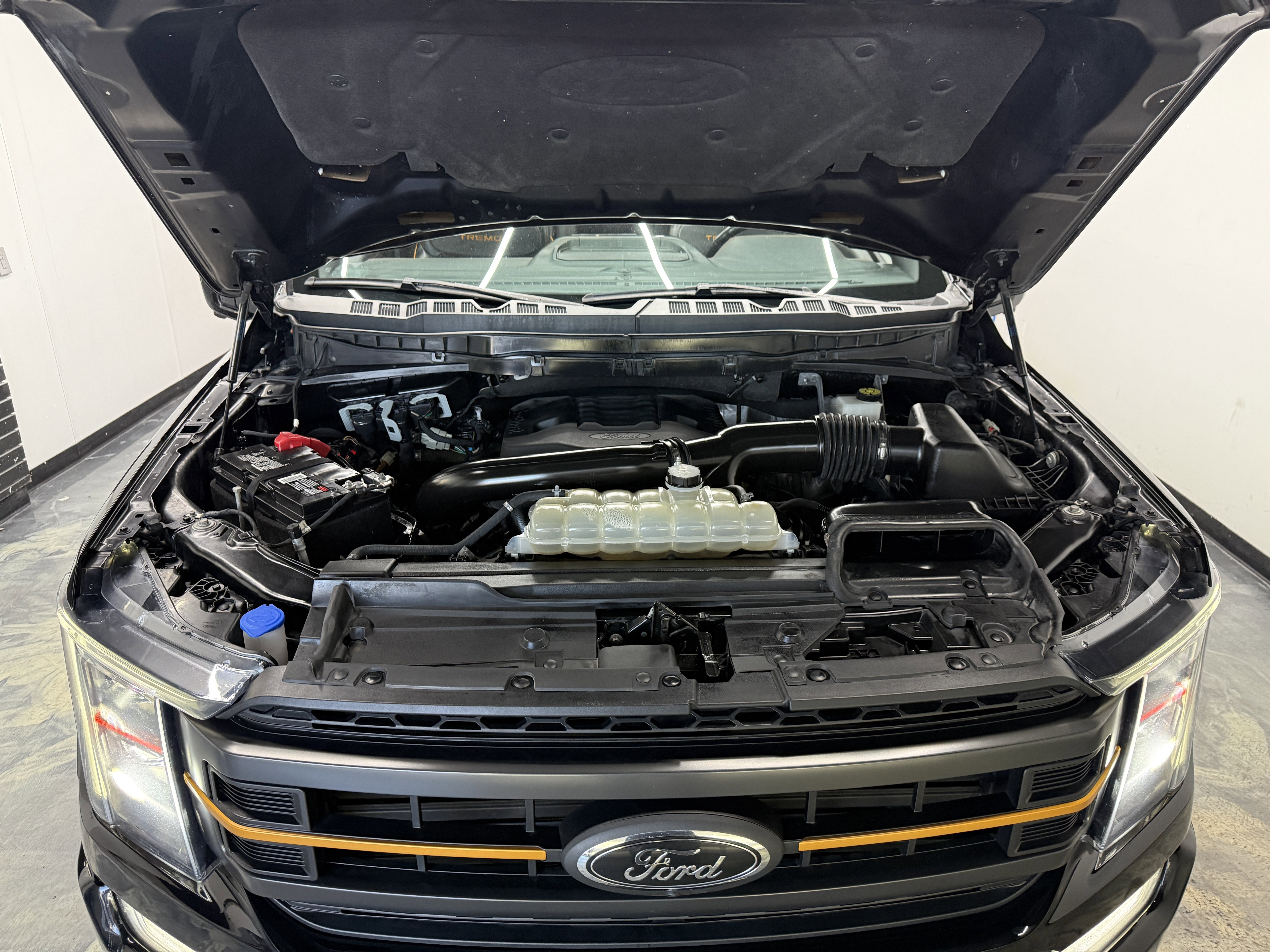 Used 2023 Ford F150 Tremor w/ Equipment Group 402A High image 31