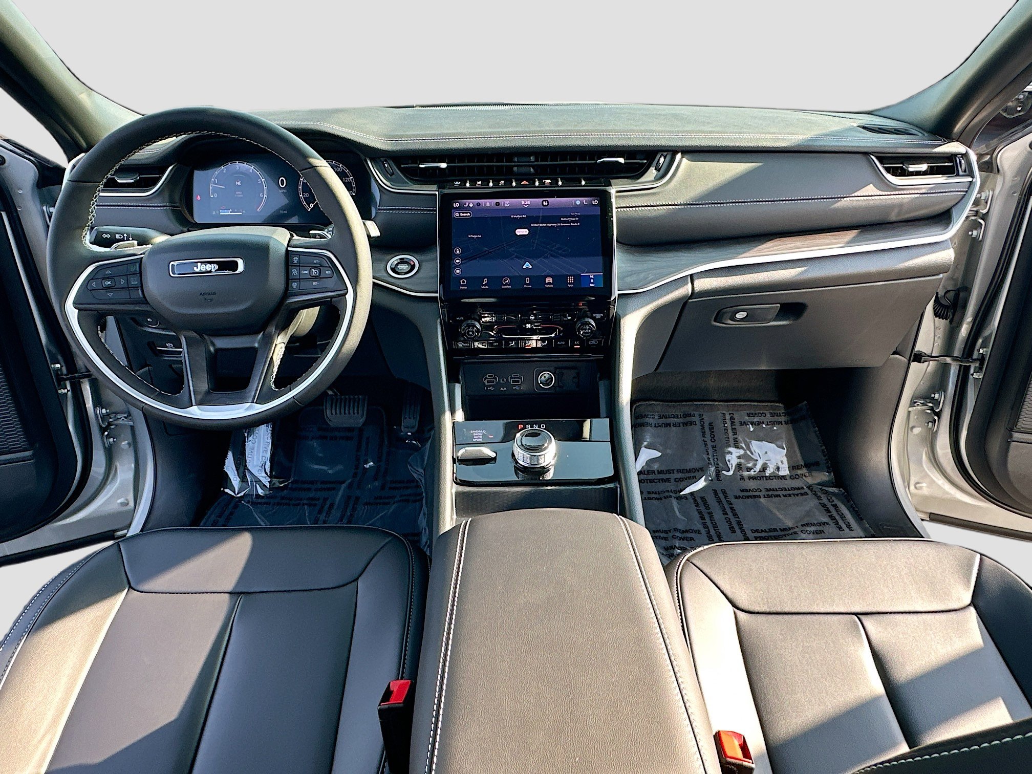 New 2025 Jeep Grand Cherokee L Limited image 3