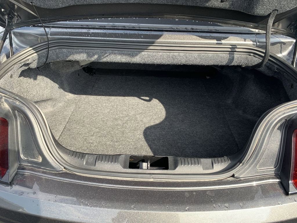 Used 2017 Ford Mustang Premium RWD image 20