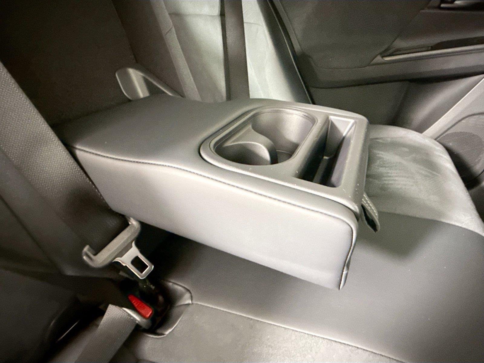 New 2026 Toyota C-HR AWD/4WD image 41