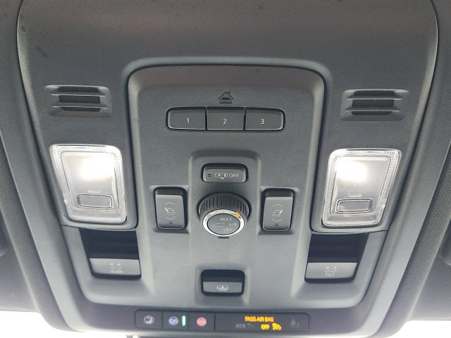 Used 2023 Chevrolet Tahoe Z71 image 16