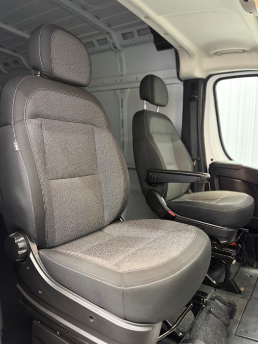 Used 2025 RAM ProMaster 2500 w/ Convenience Group FWD image 19
