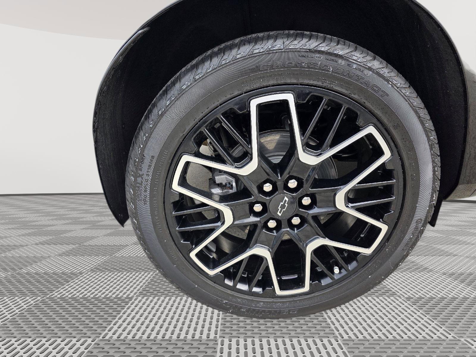 Used 2024 Chevrolet Blazer RS w/ Driver Confidence II Package image 27