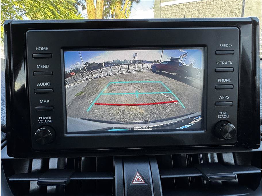 Used 2019 Toyota RAV4 LE w/ All Weather Liner Package AWD/4WD image 23