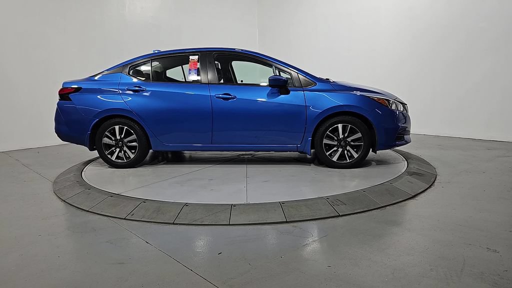 Used 2021 Nissan Versa SV FWD image 7