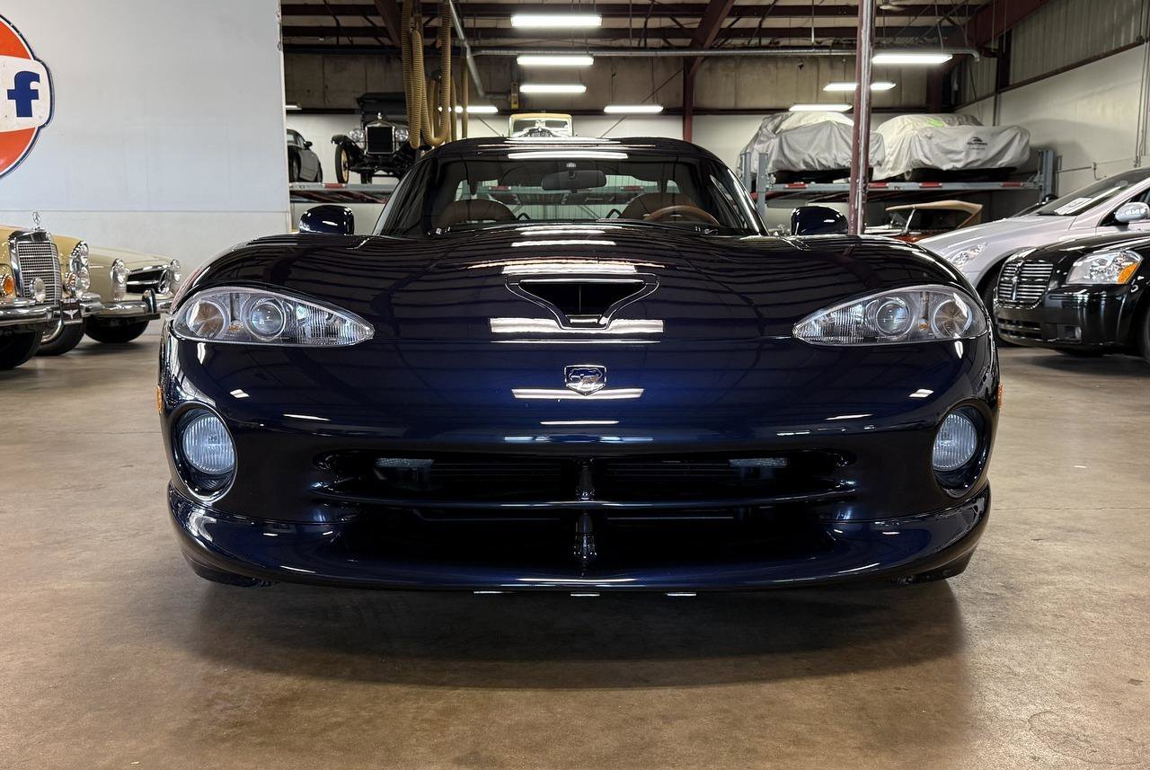 Used 2001 Dodge Viper GTS RWD image 5