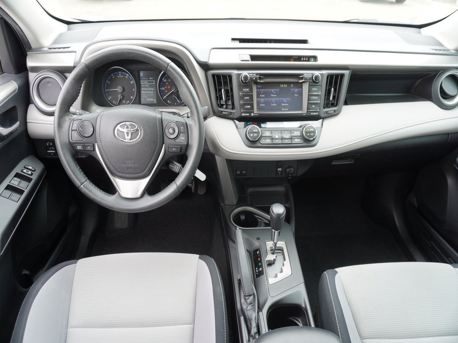 Used 2017 Toyota RAV4 XLE w/ Plus Special Value Package AWD/4WD image 28