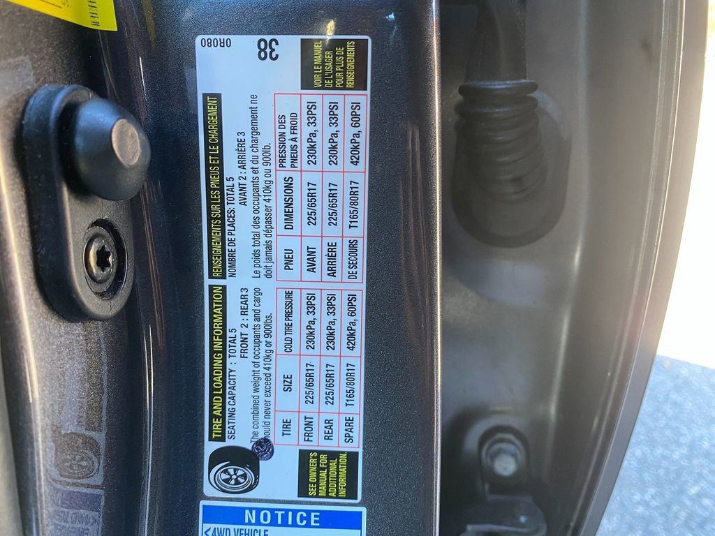 Used 2015 Toyota RAV4 XLE image 32