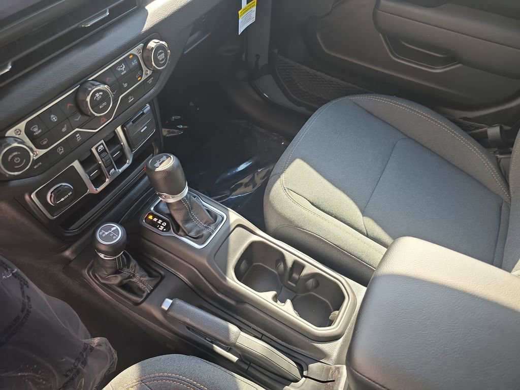 New 2026 Jeep Wrangler Unlimited Sport AWD/4WD image 24