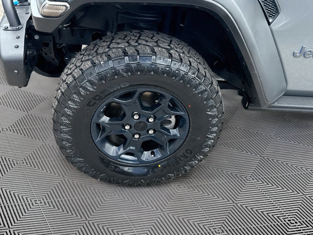 Used 2023 Jeep Wrangler Unlimited Rubicon 4xe AWD/4WD image 34