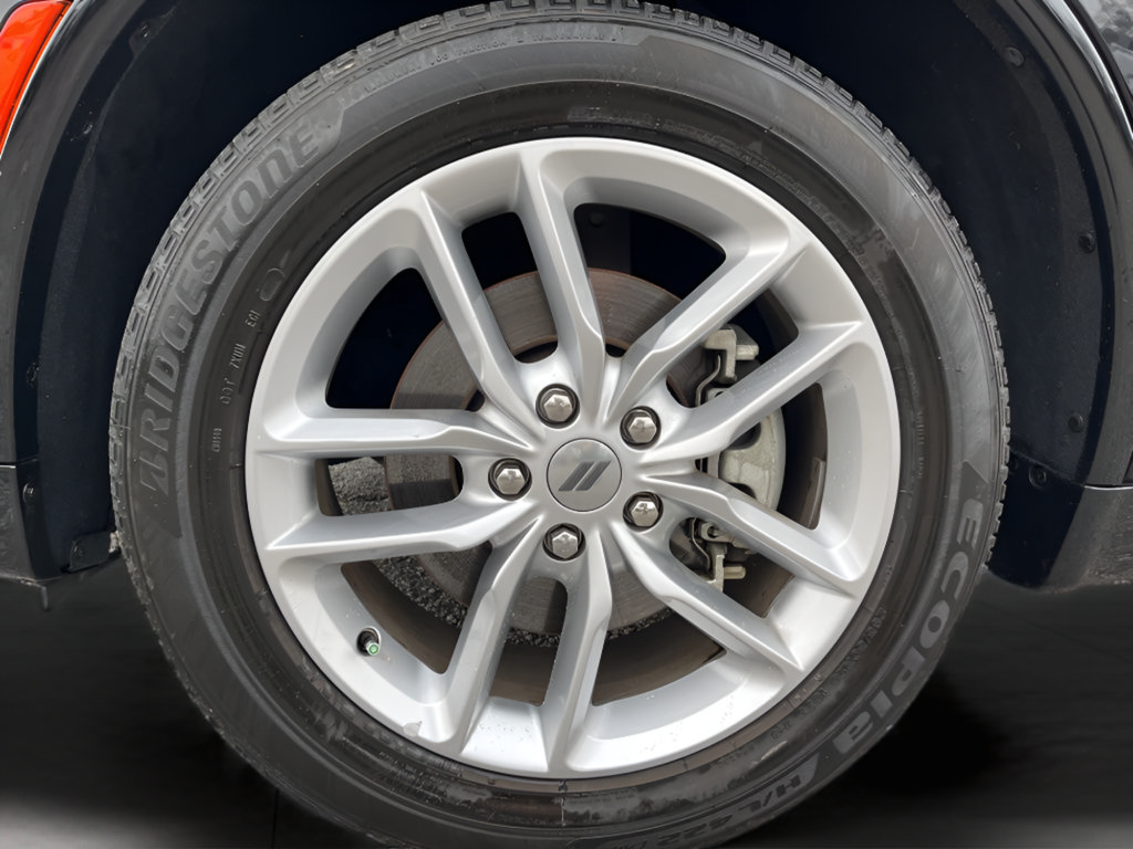 Used 2022 Dodge Durango GT RWD image 24