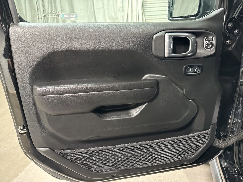 Used 2024 Jeep Wrangler Unlimited Rubicon 4xe image 15