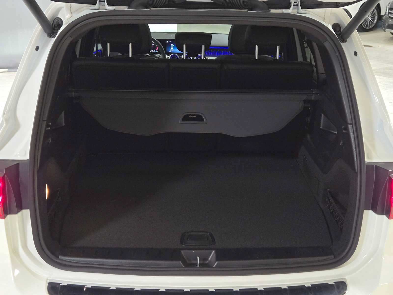 New 2026 Mercedes-Benz GLB 250 4MATIC image 14