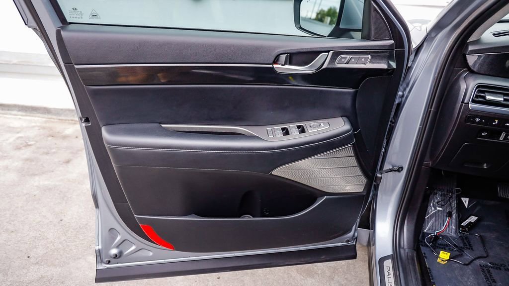 Used 2021 Hyundai Palisade Limited image 23