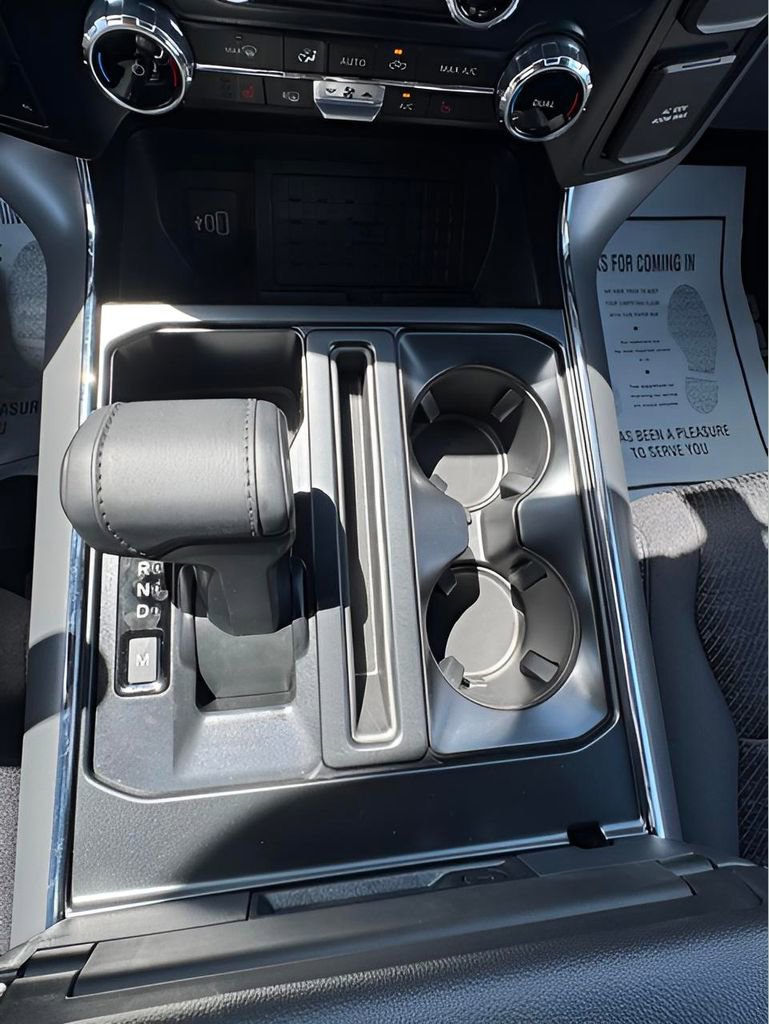 New 2025 Ford F150 XLT w/ Equipment Group 302A MID AWD/4WD image 34