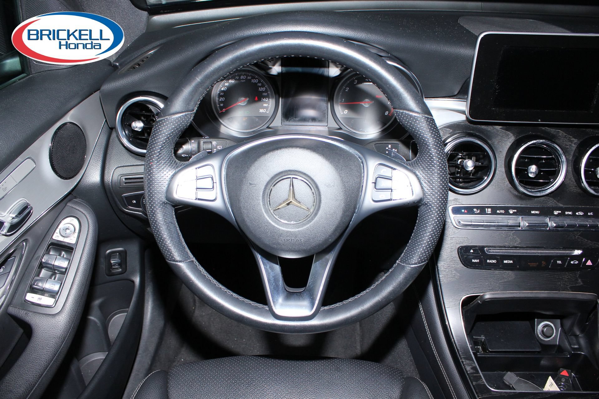 Used 2019 Mercedes-Benz GLC 300 image 18