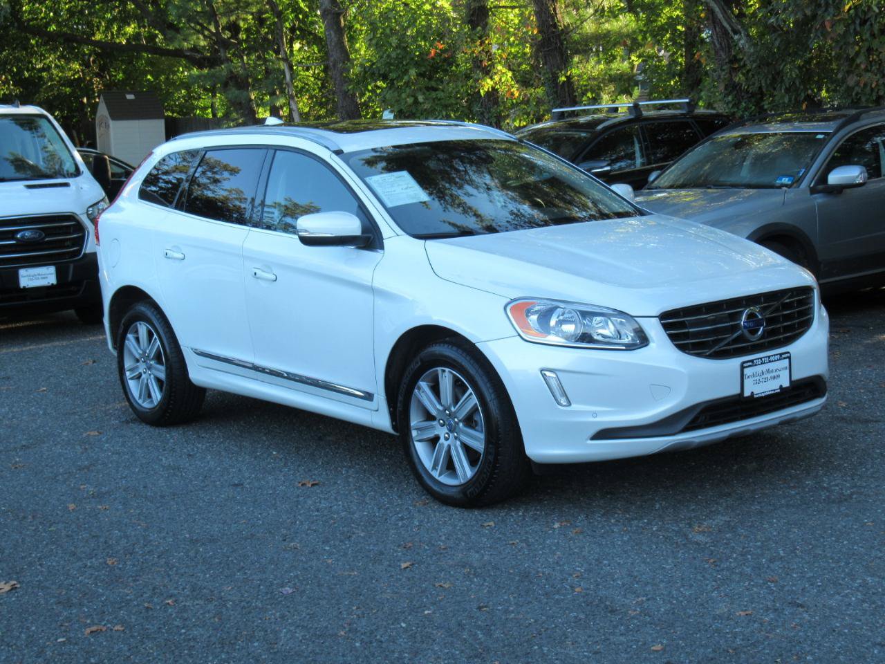 Used 2017 Volvo XC60 T5 Inscription w/ Advanced Package AWD/4WD image 8