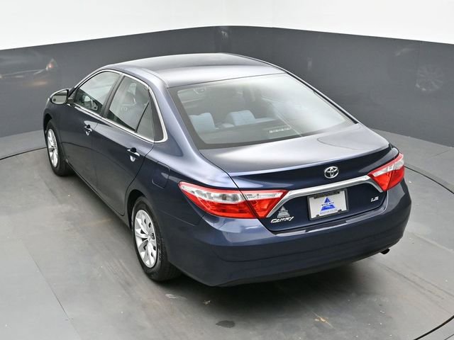 Used 2016 Toyota Camry LE image 39
