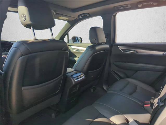 Used 2023 Cadillac XT6 Luxury image 15
