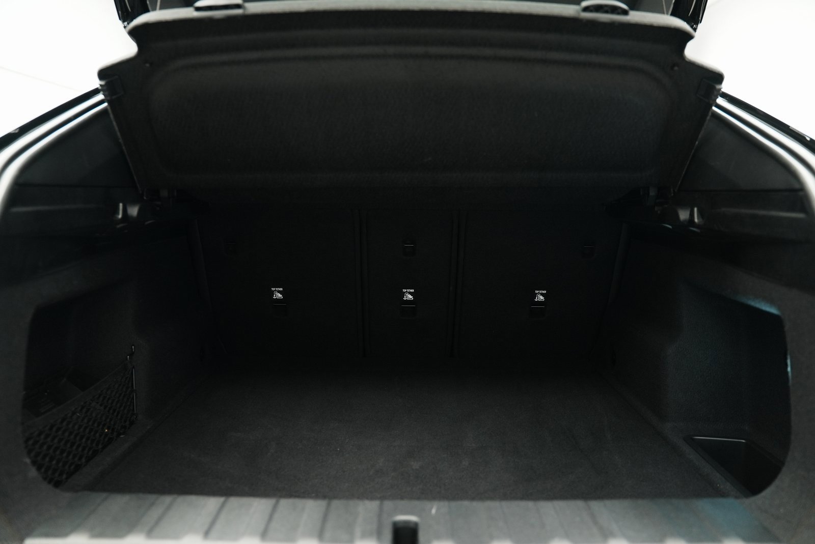 Used 2025 BMW X2 xDrive28i w/ Convenience Package image 31