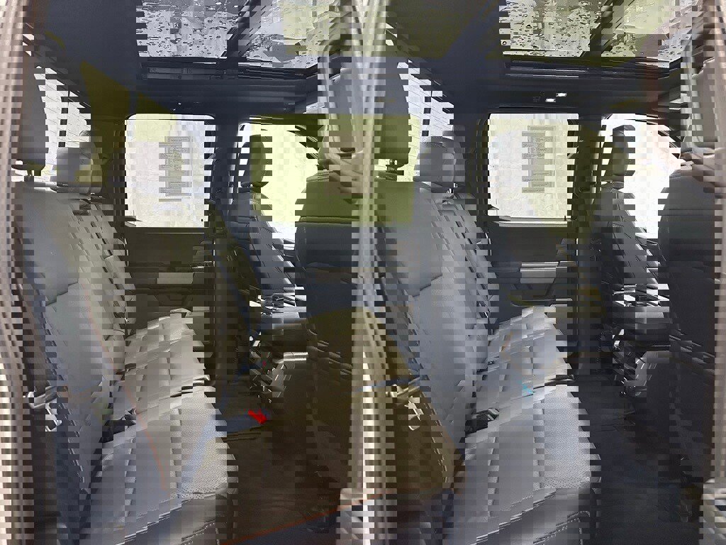 Used 2025 Ford F150 Lariat w/ Equipment Group 501A Mid image 54