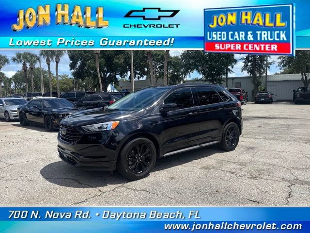 Used 2024 Ford Edge SE w/ Black Appearance Package image 2