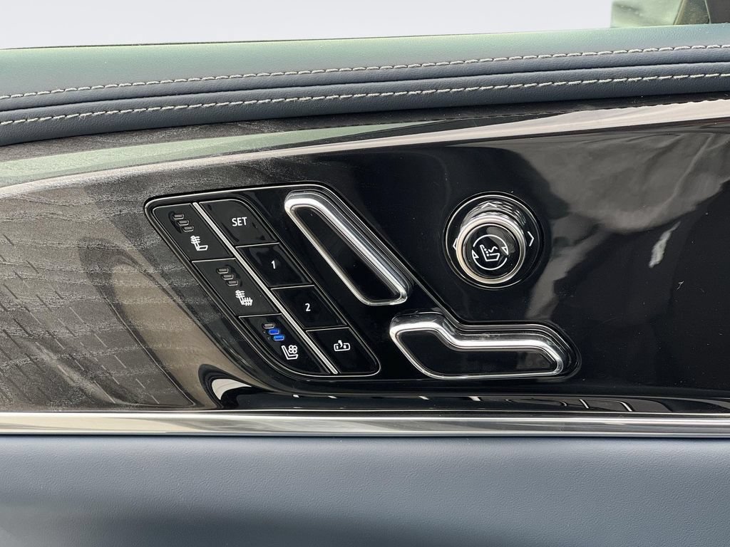 New 2026 Cadillac Escalade IQ Luxury 2 AWD/4WD image 22
