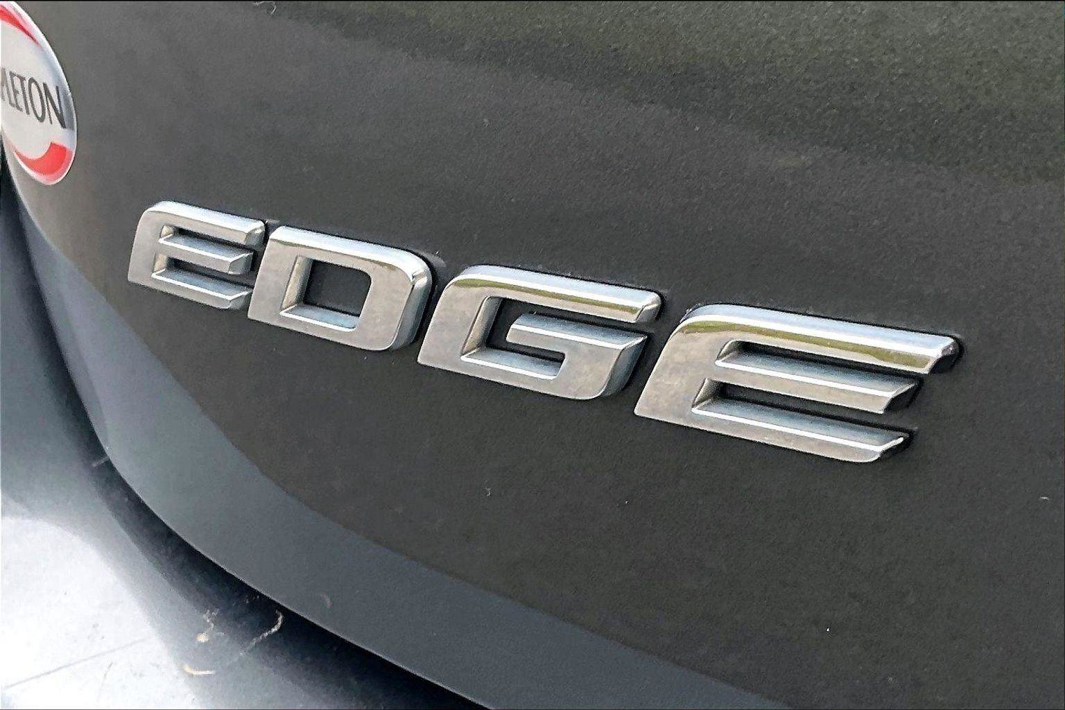 Used 2015 Ford Edge SE image 8