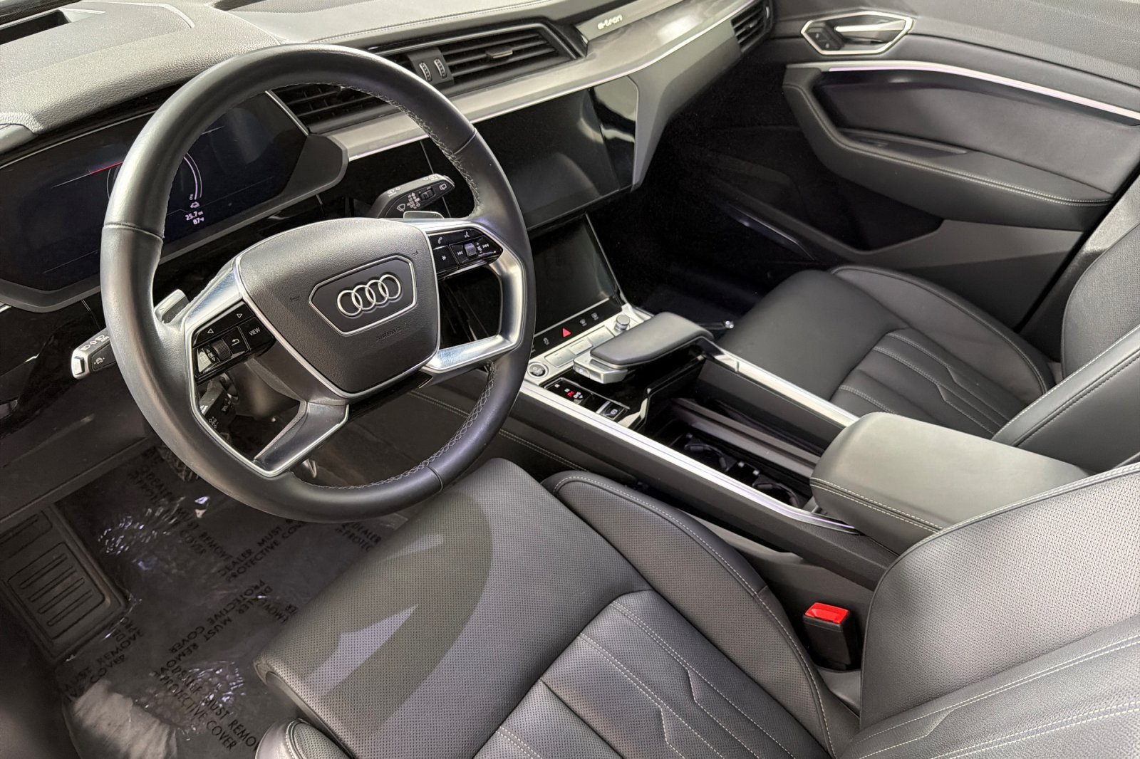Used 2024 Audi Q8 e-tron Prestige w/ Prestige Package AWD/4WD image 9