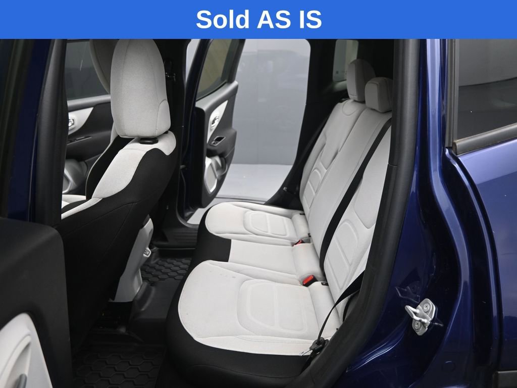 Used 2018 Jeep Renegade Latitude FWD image 13