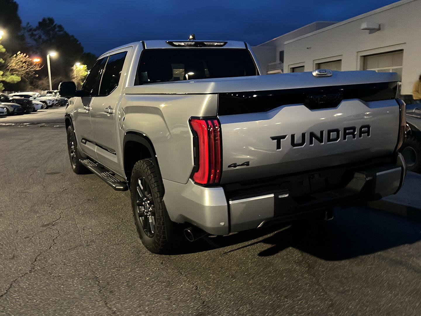 Used 2023 Toyota Tundra Platinum image 9