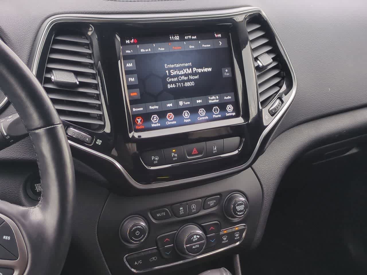 Used 2021 Jeep Cherokee Limited image 28