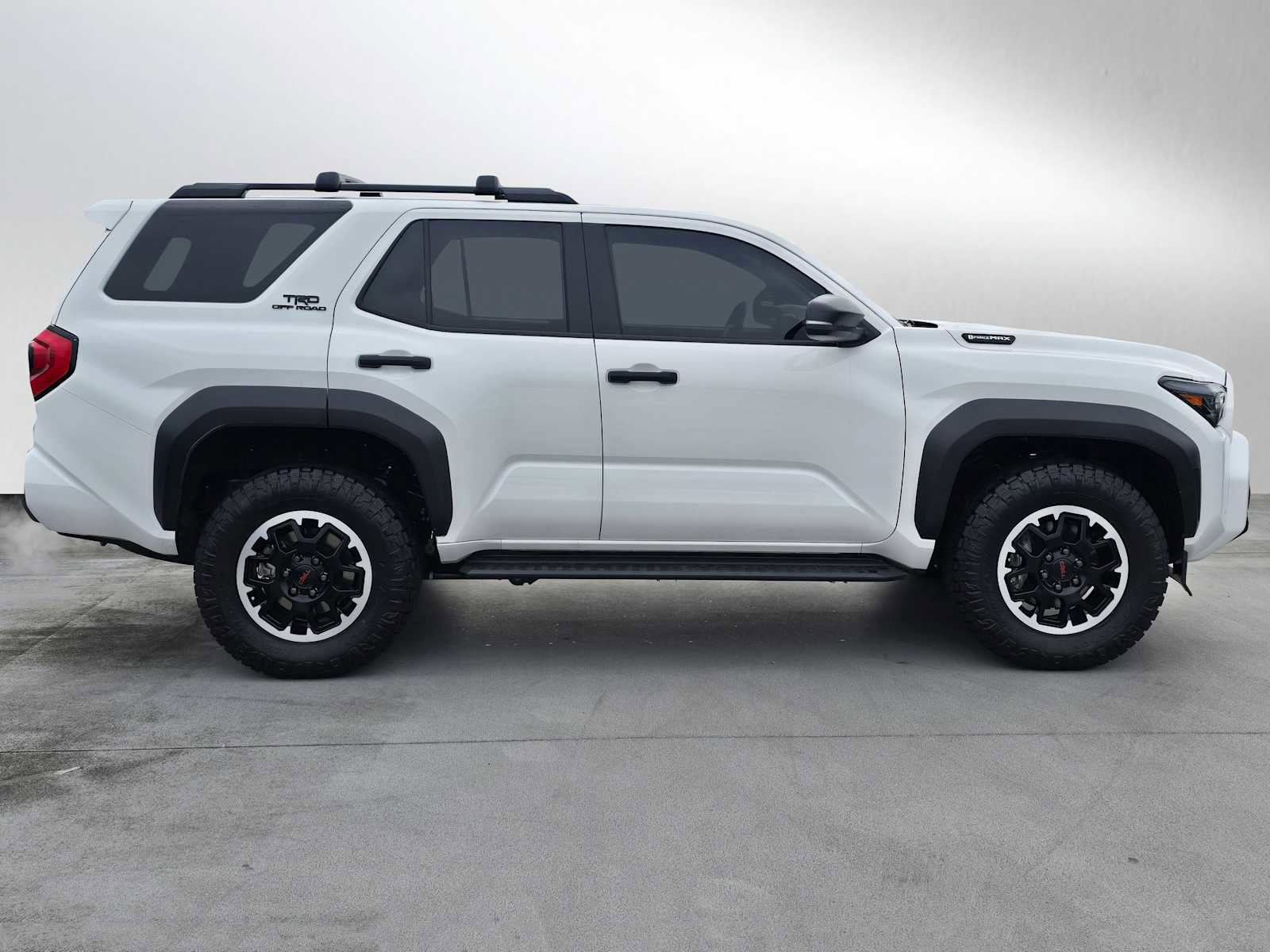 Certified 2025 Toyota 4Runner TRD Off-Road image 2