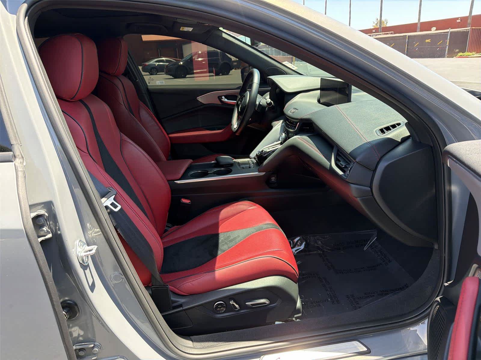 Used 2025 Acura TLX SH-AWD w/ A-SPEC Pkg image 15