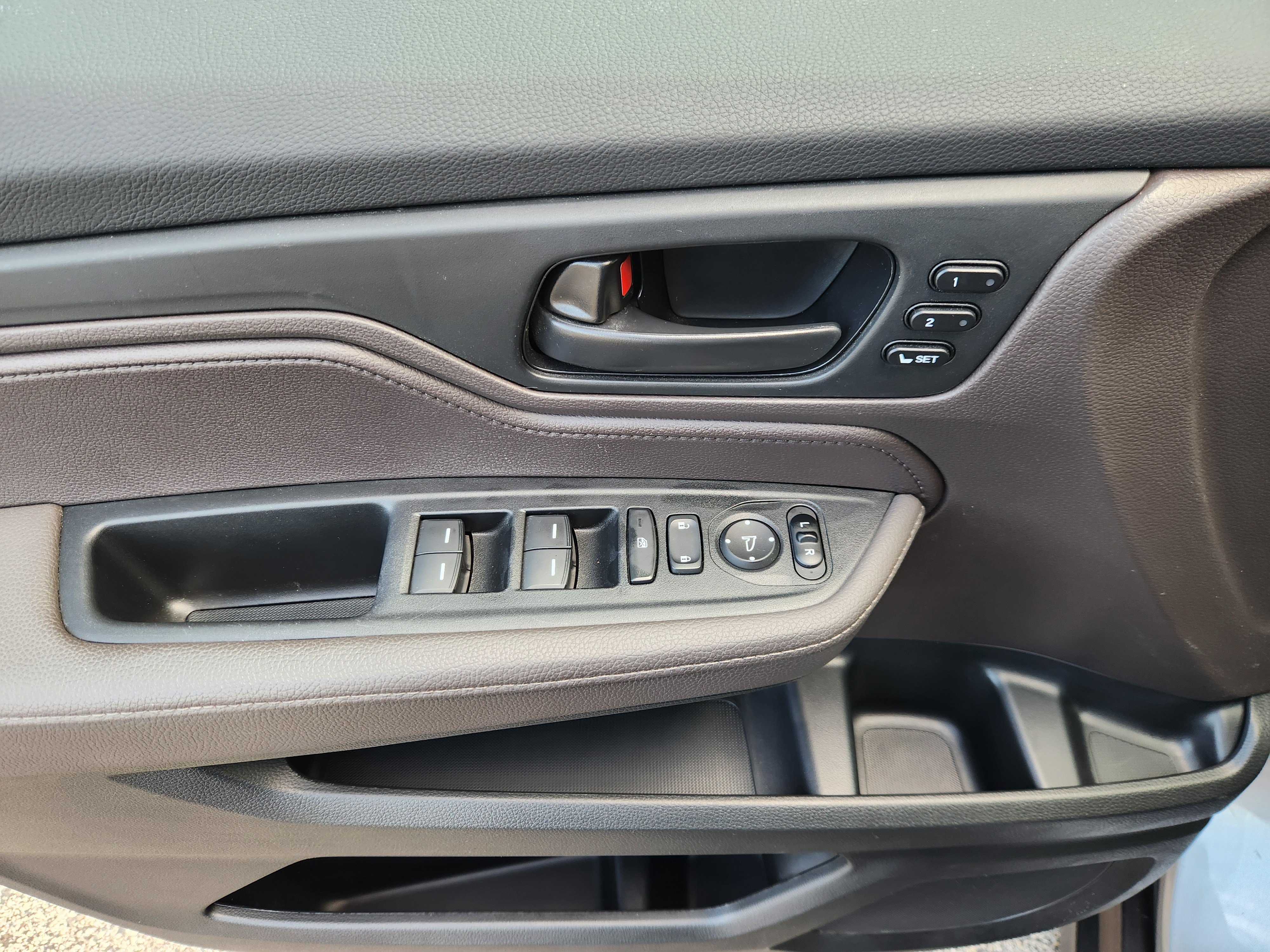 Certified 2023 Honda Odyssey EX-L image 18