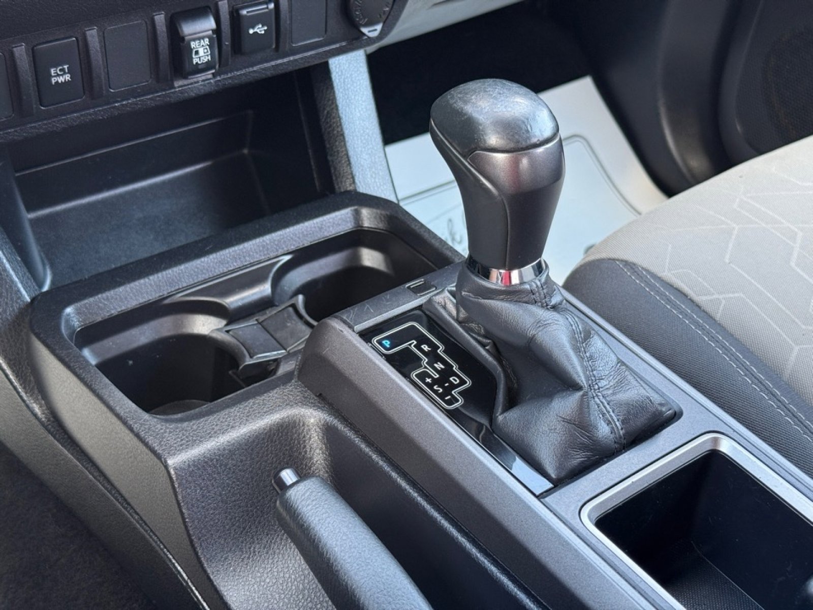 Used 2020 Toyota Tacoma 4x4 Double Cab image 28