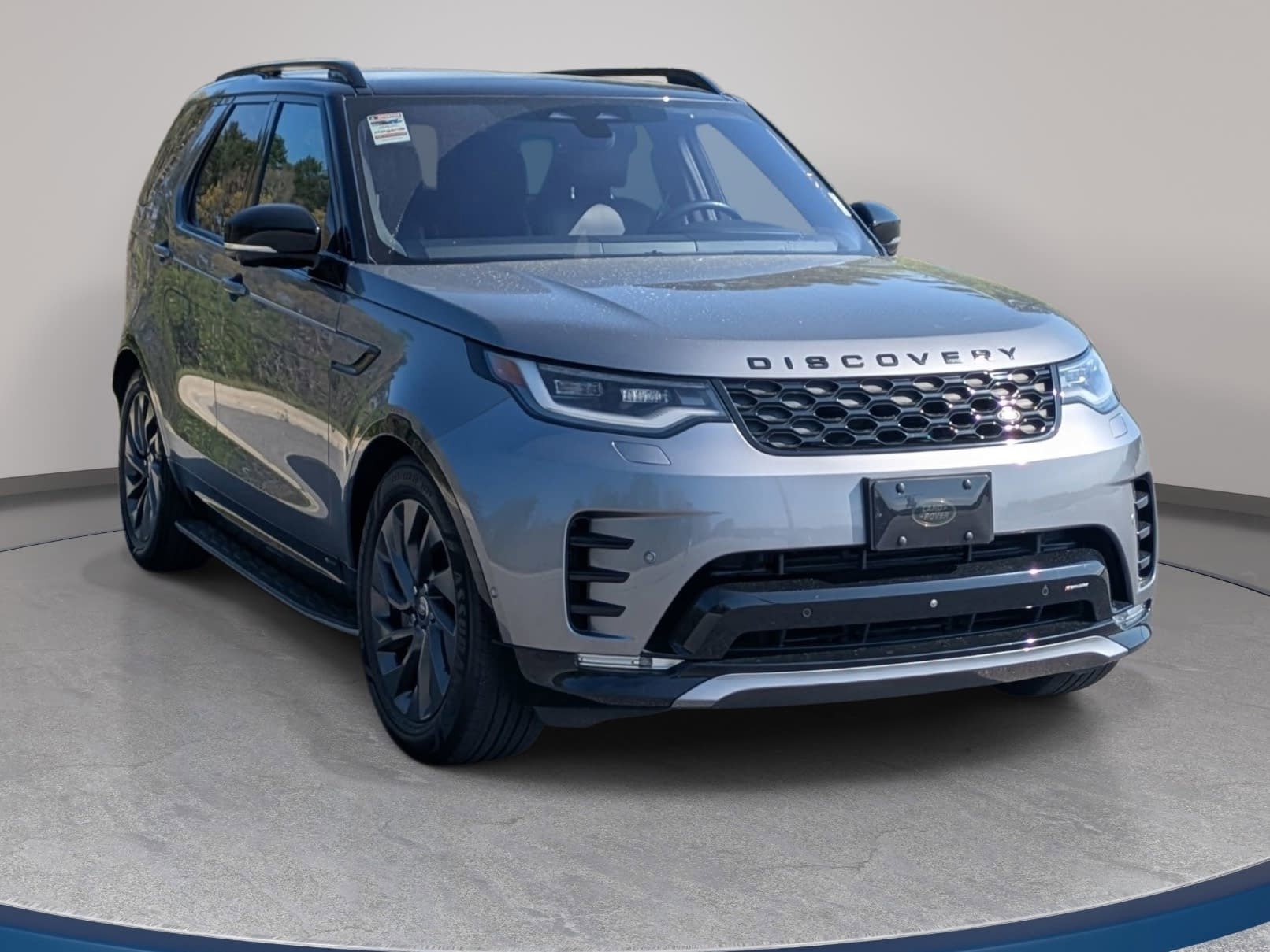 Used 2022 Land Rover Discovery S R-Dynamic AWD/4WD image 3