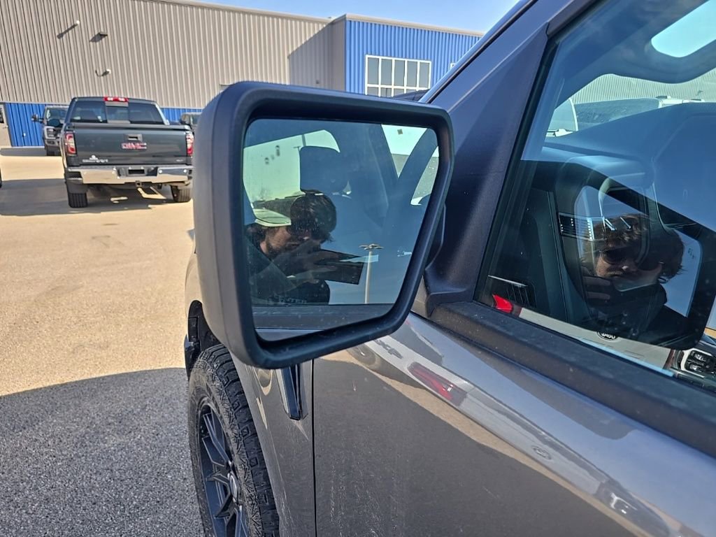 Used 2025 Ford F150 XLT w/ Equipment Group 301A Standard image 6